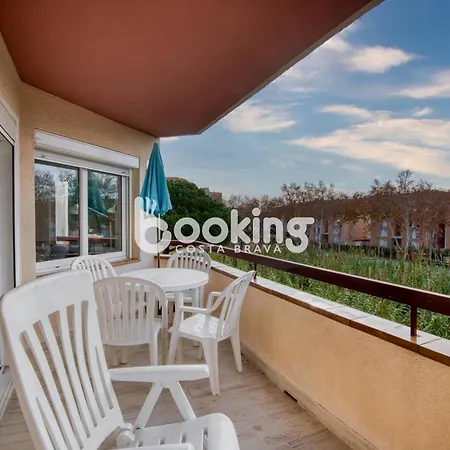 Vall De Ribes Per 4 Persones Amb Piscina Comunitària, A Prop De Port D'aro Appartement *