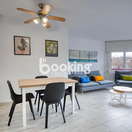 Apartment Vall De Ribes Per 4 Persones Amb Piscina Comunitaria, A Prop De Port D'aro